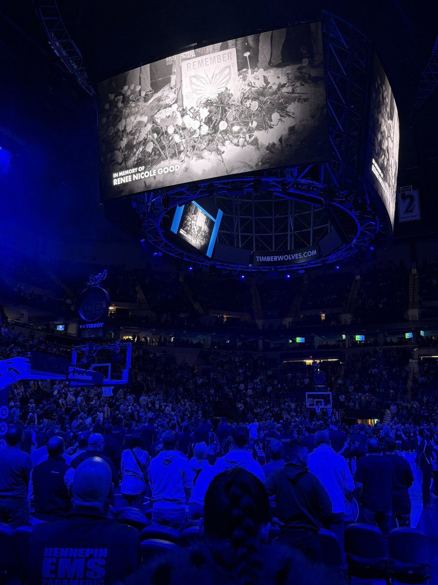 REichten's tweet image. Timberwolves hold a moment of silence for Renee Nicole Good