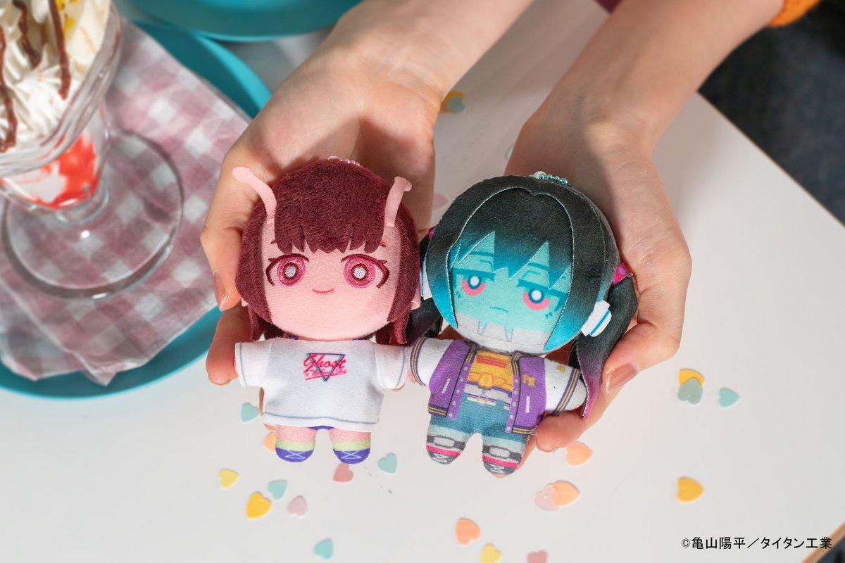 charatoru's tweet image. 💫1月発売商品🚈
【銀河特急ミルキー☆サブウェイ】
・みにコレ！miniぬいぐるみ
・缶バッジ

「銀河特急ミルキー☆サブウェイ」のプライズアイテムが初登場✨
デフォルメデザインがかわいいチハル&amp;amp;マキナのミニぬいぐるみと、キラキラホログラムデザインの缶バッジがラインナップ🌟
#GiGO…