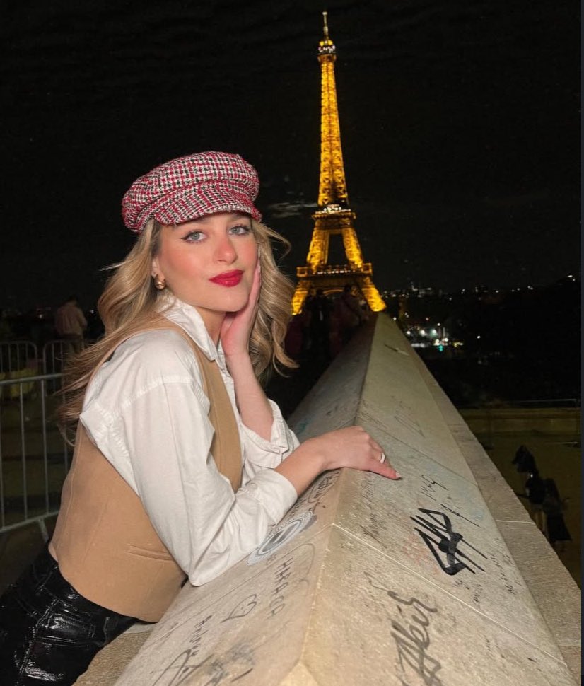 este look vive en mi mente sin cobrar renta 💞