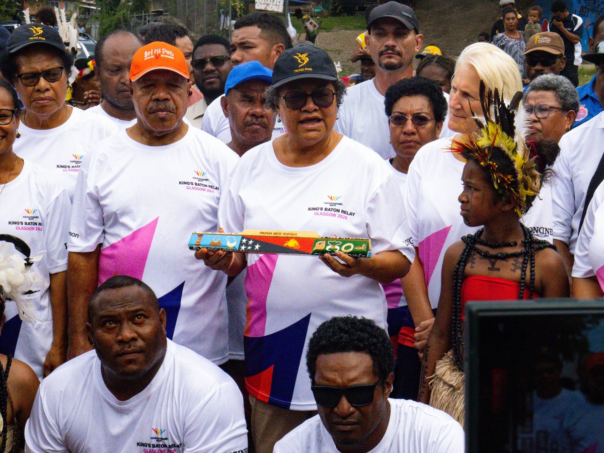pngocofficial's tweet photo. More than a relay—a moment of unity. The King's Baton connected Gabi, Elevala & Hanuabada, bringing communities together with cultural leaders and sports legends in celebration of the "Golden Village." #KBR2026 #Glasgow2026 #TeamPNG #Hanuabada #NCD #WeAreMoreInCommon https://t.co/69tYu9eHD5