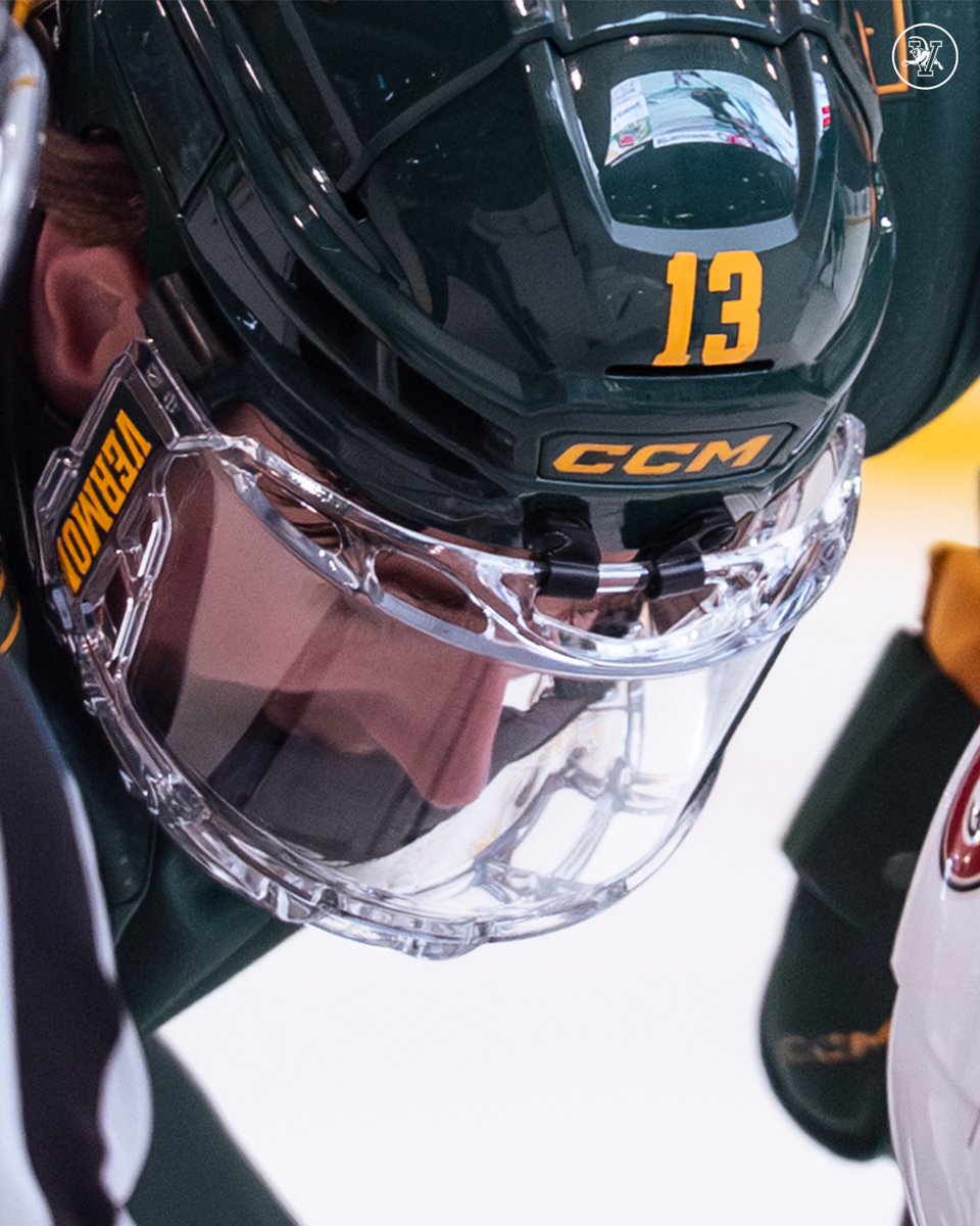 UVMmhockey's tweet image. 𝐍𝐄𝐄𝐃 𝐓𝐎 𝐊𝐍𝐎𝐖 ➡️ Catamounts return to @hockey_east play for a two-game set with No. 16 @GoNUmhockey. Action set for 7 p.m. on Friday &amp;amp; Saturday

🎟️ - go.uvm.edu/nu
#802Hockey