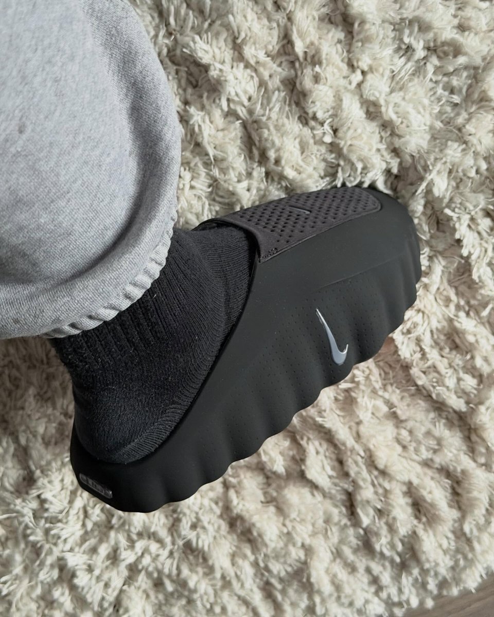 ModernNotoriety's tweet image. Nike Mind 001 "Black" 🧠

📸 @hchb_nc
🗓️ February 5th
🏷️ $95