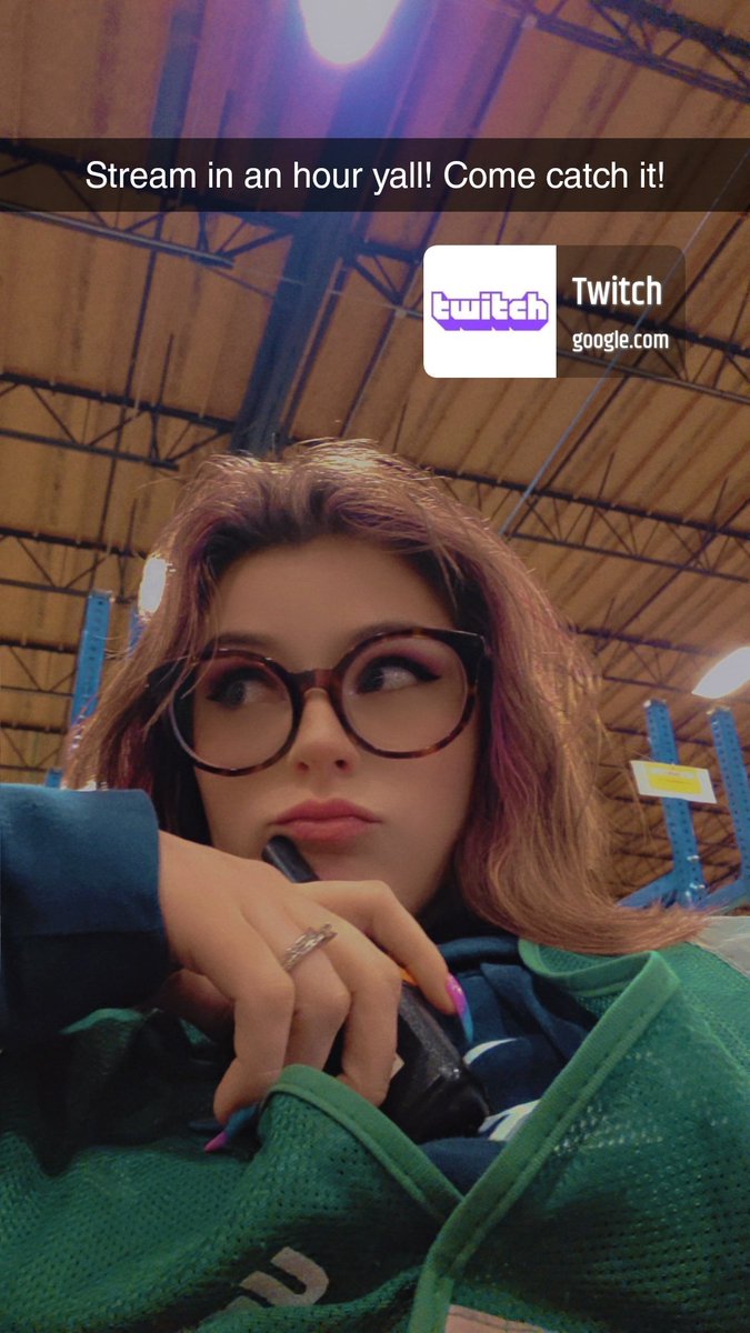 Signless0626's tweet image. Come catch me on #twitch tonight with a #liminalspace game!

#gamergirls #streamer