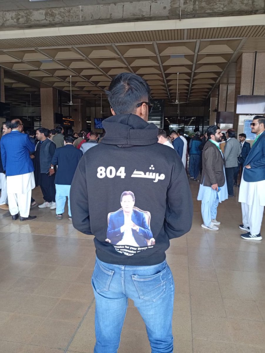 samiabrahim's tweet photo. کراچی ائیرپورٹ https://t.co/QlN52Itbrs