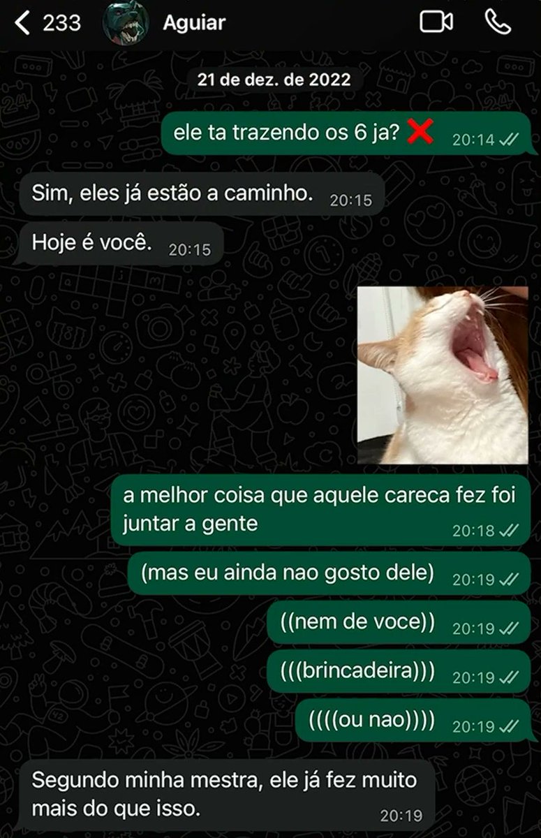 Aspen_xz's tweet image. Acabei de perceber que o aguiar fala com o portugues impecavel e botando ponto no final final da frase. ❌️