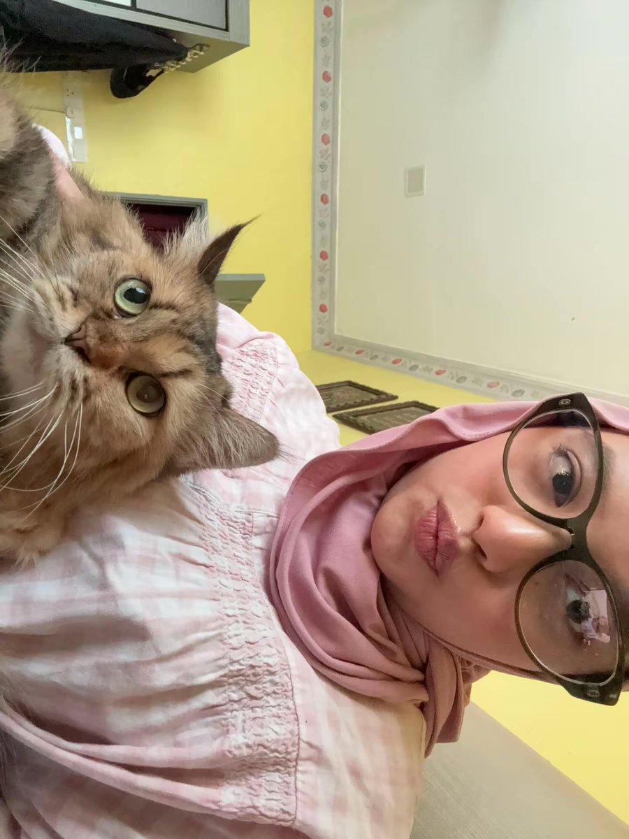syafwyd's tweet photo. i miss my lovely melly SO BAD 🥹❤️‍🩹 https://t.co/pMLxu3JP82