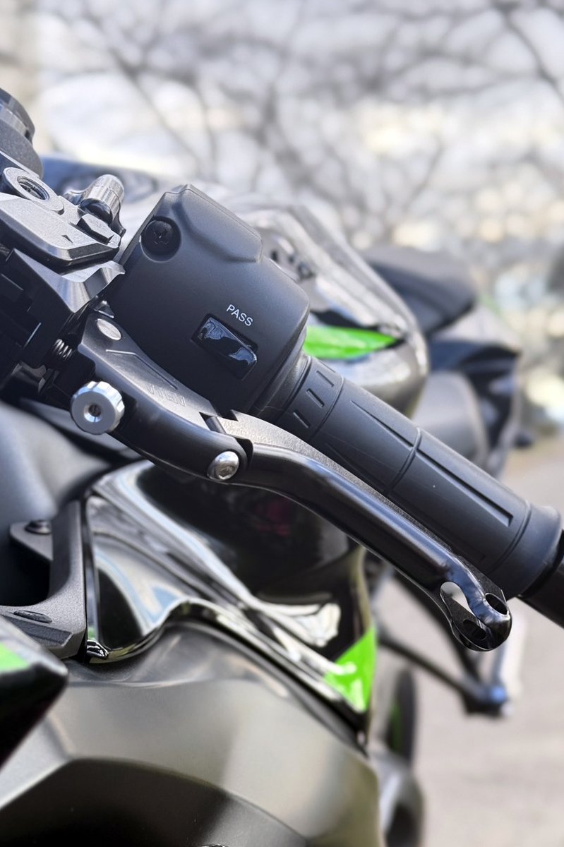 AELLA開発情報】 KAWASAKI Ninja ZX-6R /RR用 アルミビレットレバー