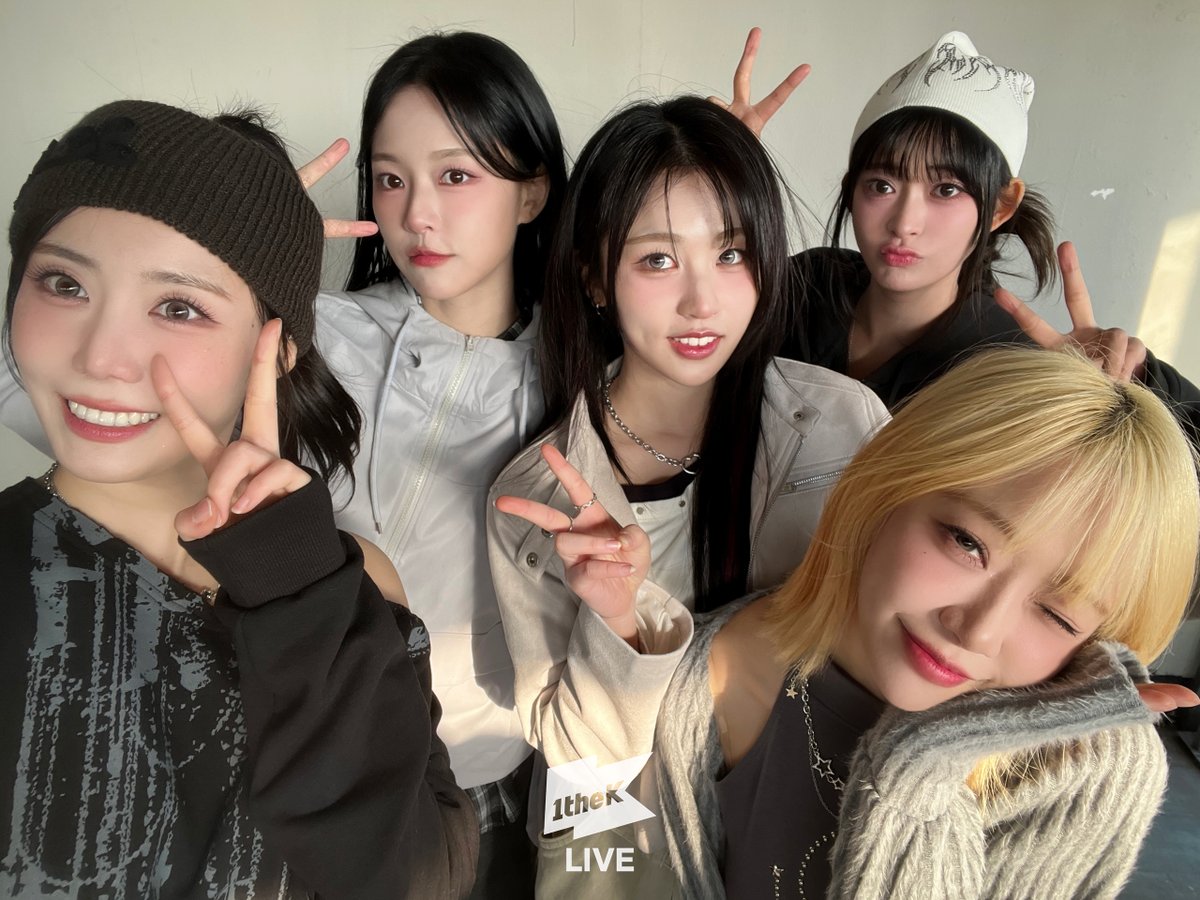 1theK's tweet image. 연주도 노래도 얼굴도 모두 잘하는 #레이턴시💕
#야외녹음실 #LATENCY #사랑이었는데 @LATENCYOFFICIAL

#Beyond_the_Studio 👉 youtu.be/Yziw5lAzyuI