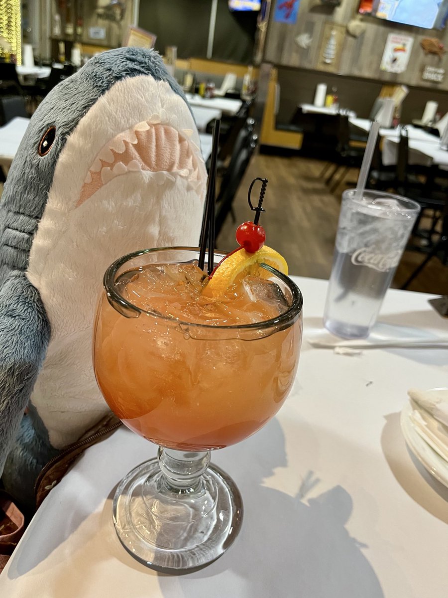 migapatch's tweet image. トロピカルジュース🍹🍊🍒
美味しいサメん🦈💕ｽﾞｺﾞ‐
#IKEAサメ #IKEAshark #blahaj