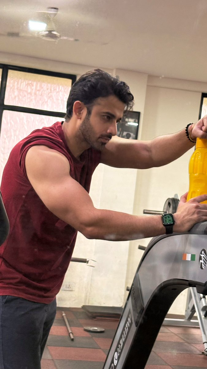 Romiit Raaj tweet media