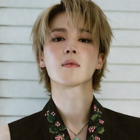 _pinky_jm's tweet image. 같은 사람이라고 진짜 구라치지마