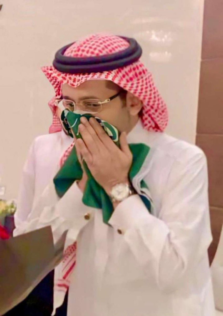 اللهم أسعد قلبه فوق ما يتصور
وارزقه راحة لا تنقطع، وبركة في كل أيامه
واحفظه بعينك التي لا تغفل
واجعل له من كل ضيق فرجًا، ومن كل همّ مخرجًا،
وامنحه نورًا يهديه في دروبه ويغمر حياته سكينة ورحمة 🤍

<a href="/AzizbagBag/">عبدالعزيز أحمد بغلف🇸🇦</a> 
#عبدالعزيز_أحمد_بغلف