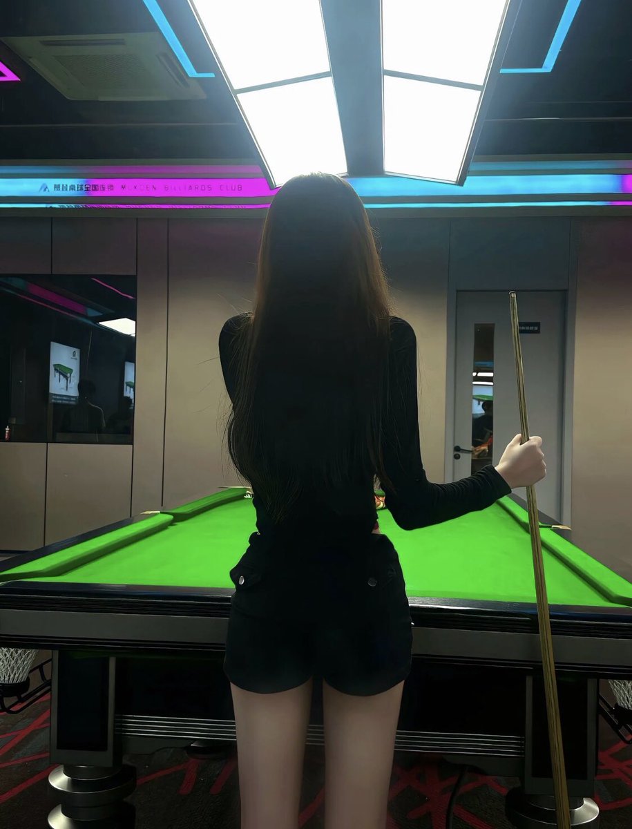 whdxs027's tweet photo. 来找我🎱吧！#武汉 https://t.co/ZyakvWC1qa
