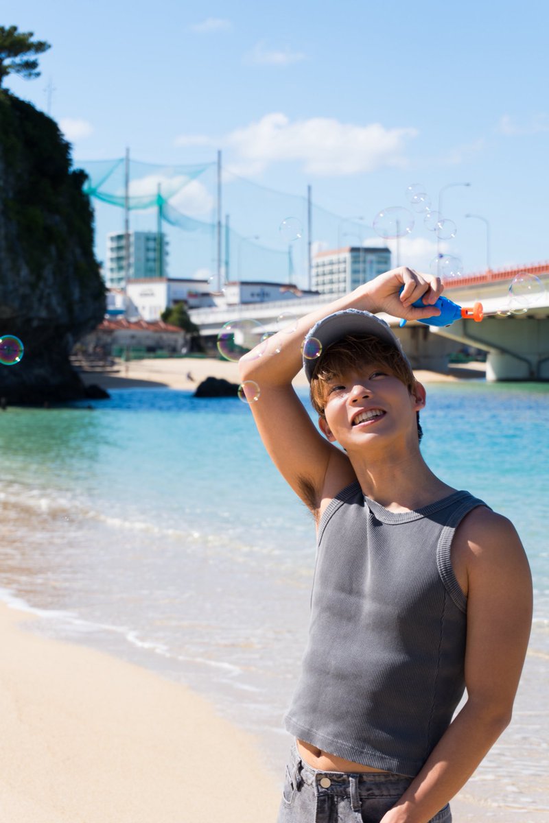 沖縄あったかすぎる💪
初詣→海突撃できるのさいこう！