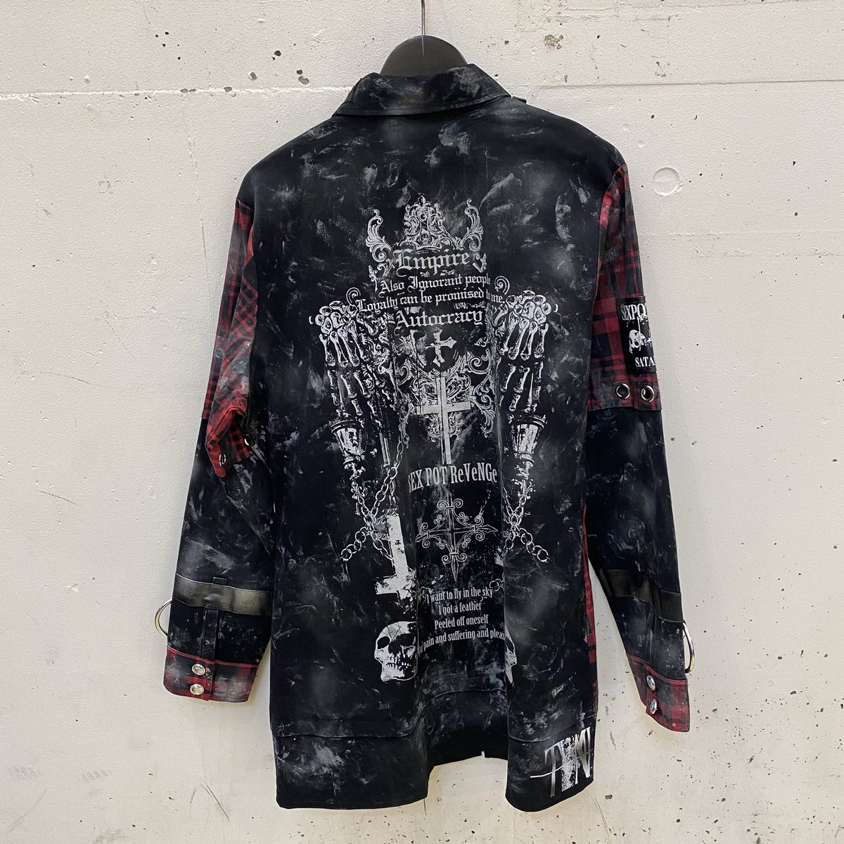 ☠️お勧めアイテム☠️ 💥CUSTOM THSONE OF BONES SKULL DARK PUNKISH