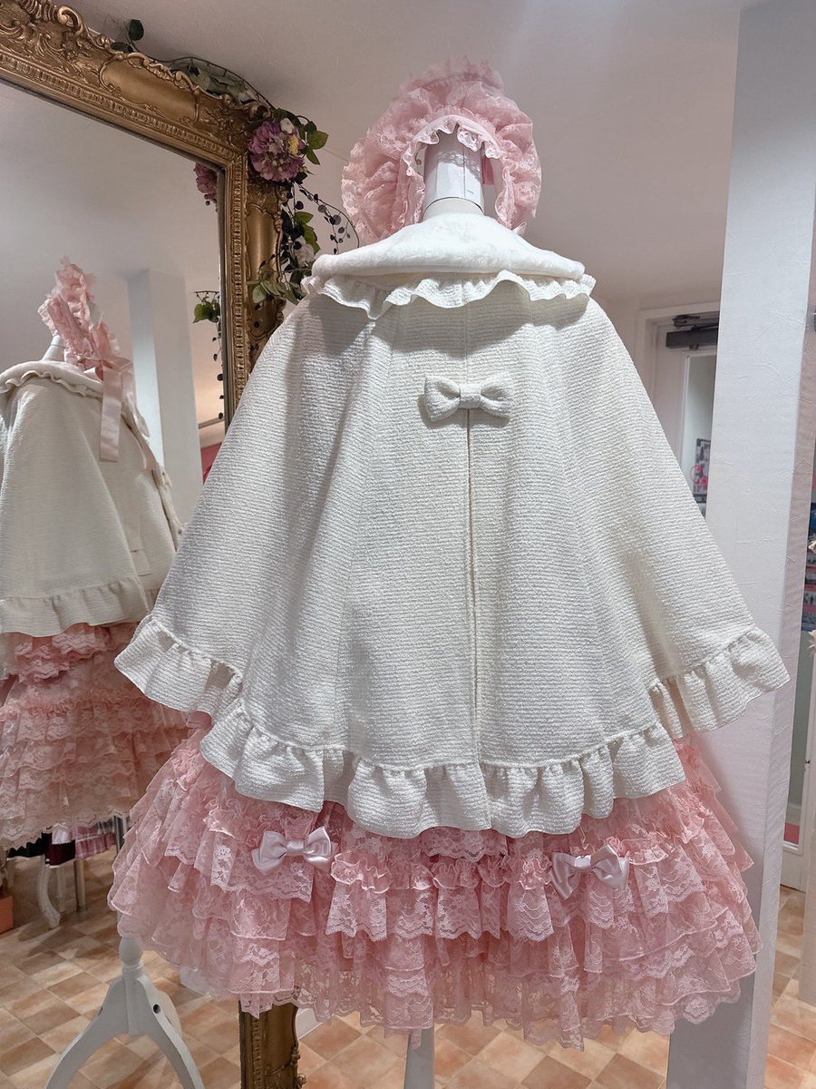 エドガーマント ♥ メタモルフォーゼ 110530090301-c-04-web.jpg