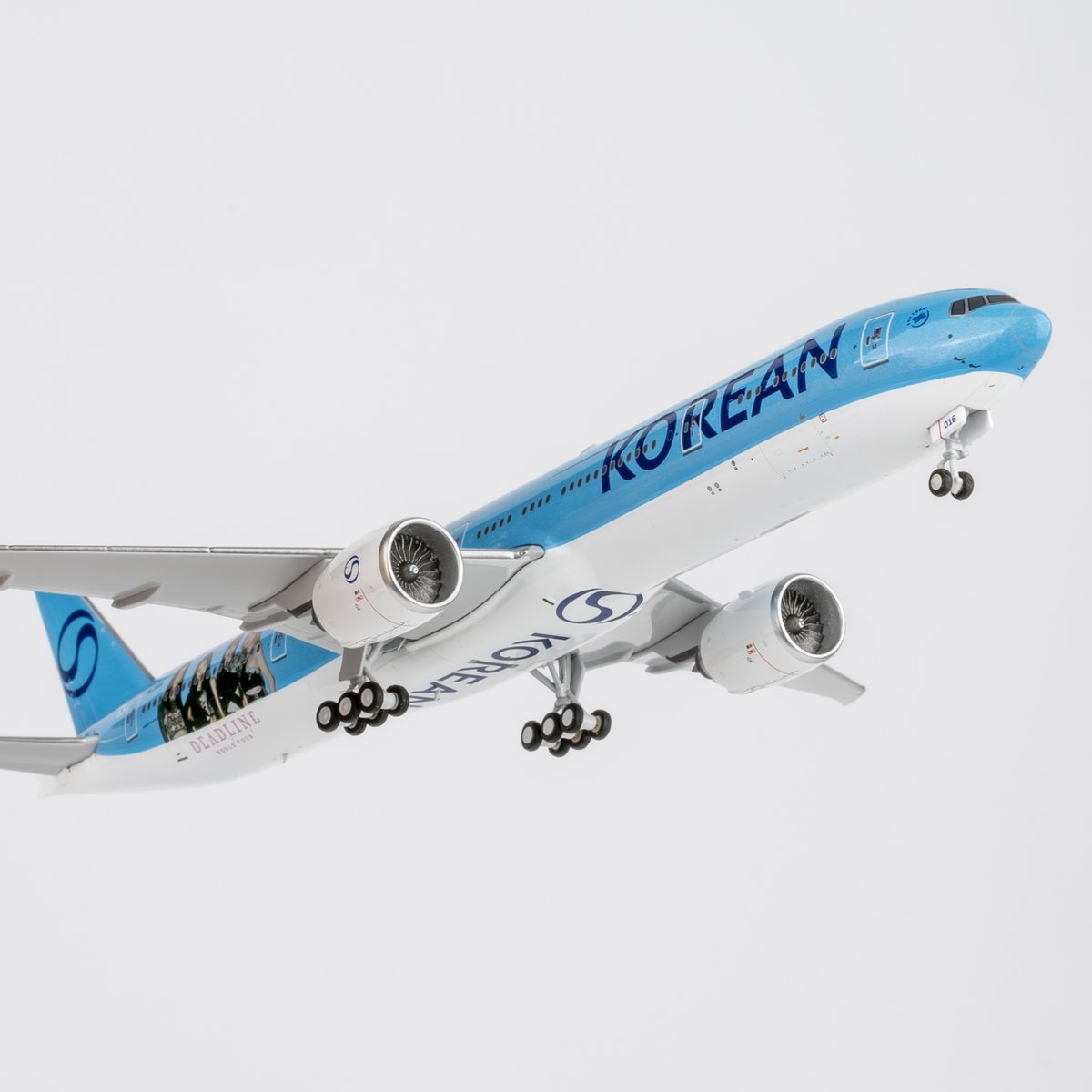 非売品/当選品】BLACKPINK 大韓航空 特別塗装機 モデルプレーン 模型