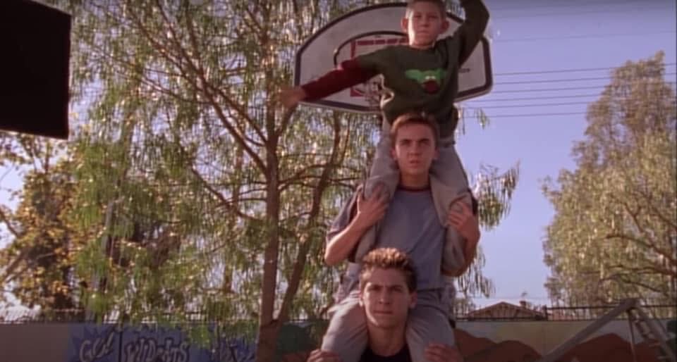 Indie5051's tweet image. 9 de enero de 2000, hace exactamente 26 años que se estrenó Malcolm el de en medio. Para muchos la mejor serie en la historia de la televisión.