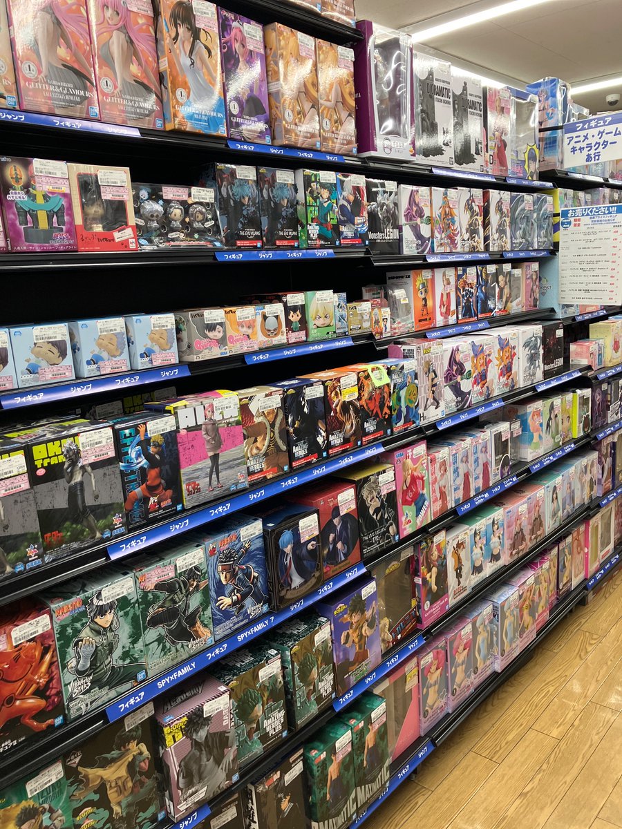 本日、フィギュアのお値下げを実施致しました。 お手頃価格で欲しかっ