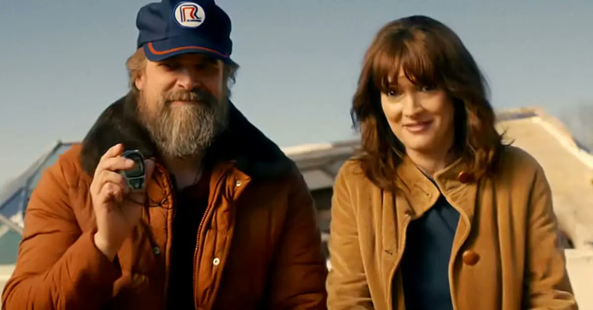 SThingsMeme's tweet image. David Harbour and Winona Ryder will not appear in Stranger Things 5 documentary.