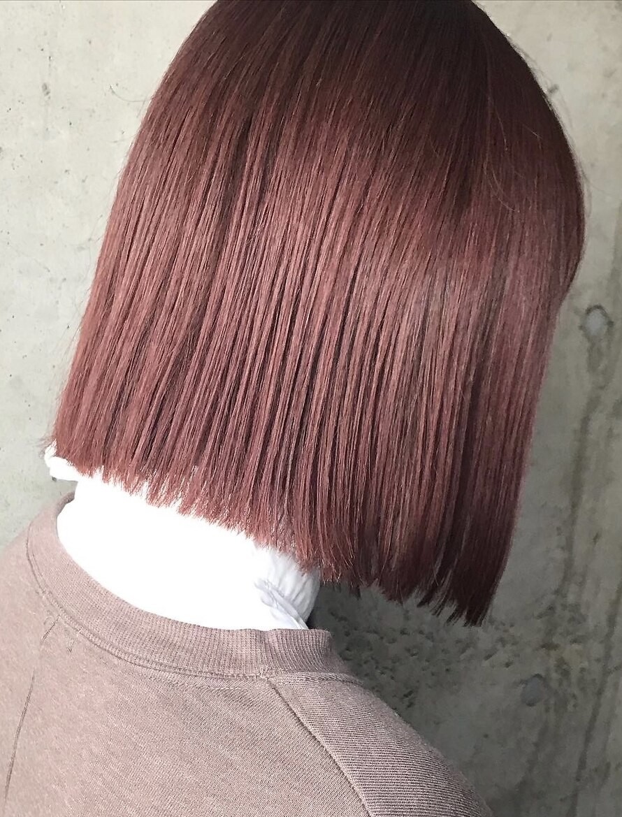 hotpepperbeauty's tweet photo. 深みのあるこっくりとした色味のボルドー🍷
ブラウンよりも暖かく、赤よりも落ち着いた、大人っぽいカラーだよ💋
赤系カラーにしたいけど派手にはなりたくない人、いつものブラウンカラーから少しイメチェンしたい人におすすめ😉

色味の違いは、写真でチェック😉
https://t.co/ERf6Ssx8rS https://t.co/Rg37951rYL