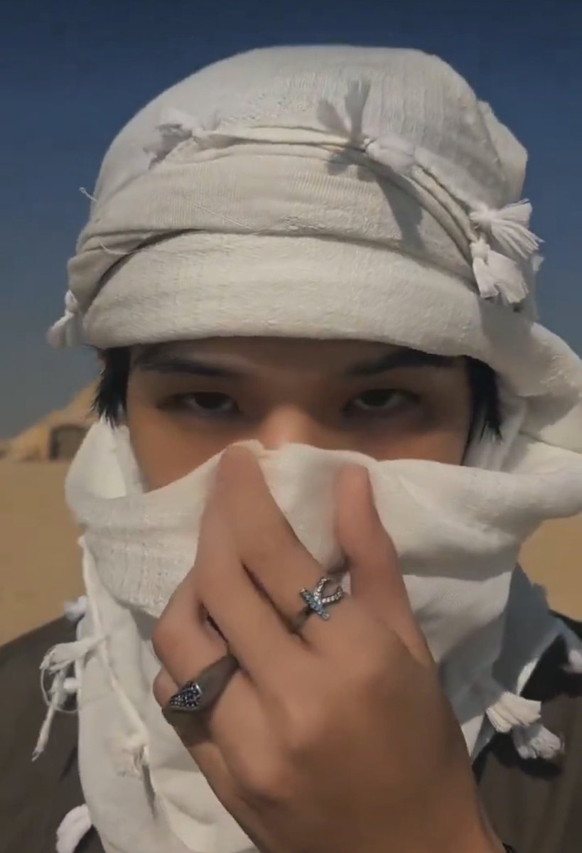 Tearremq_'s tweet image. พันเอกชารีฟป้ะ