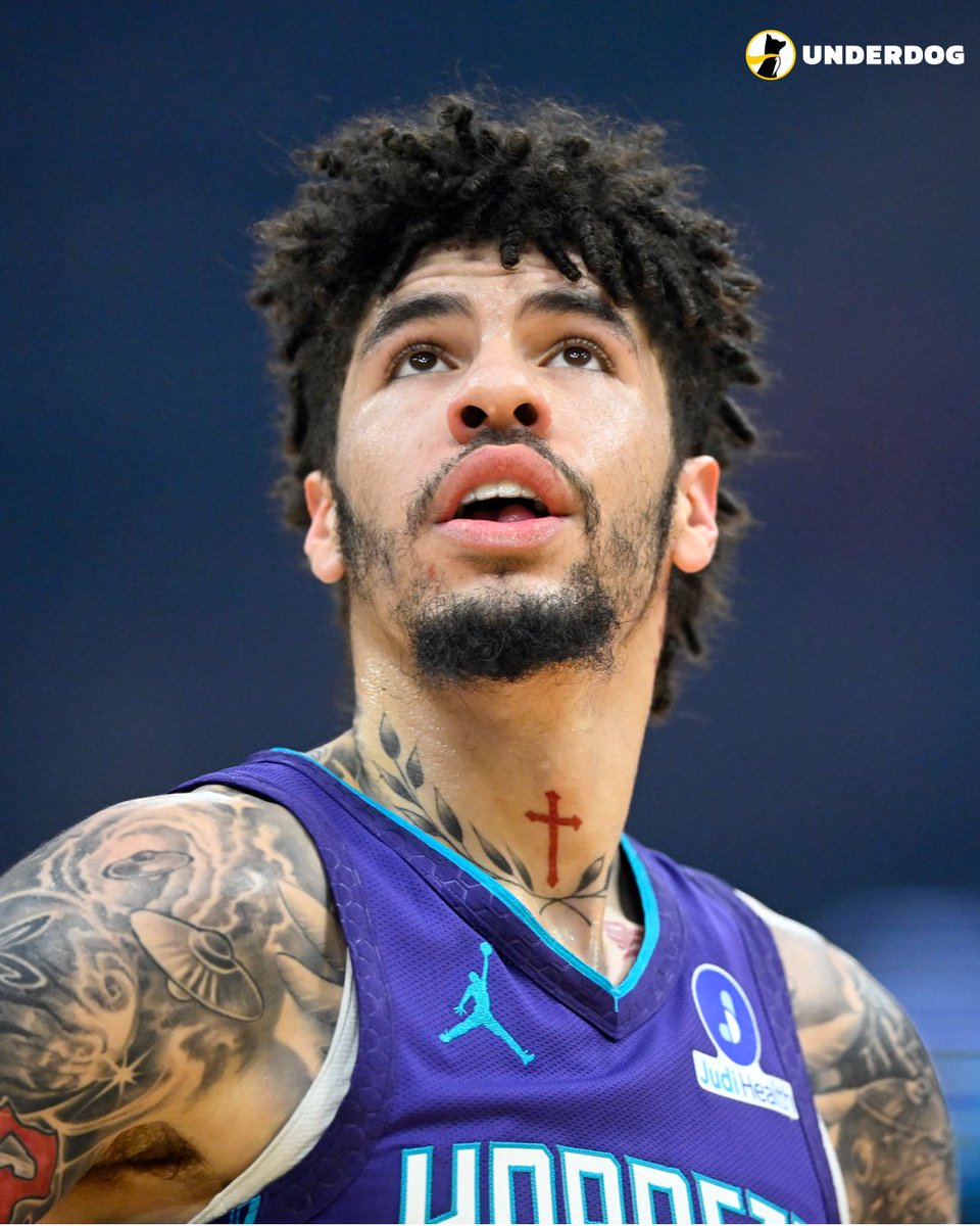 UnderdogNBA's tweet image. LaMelo Ball in first game off the bench since his rookie season:

33 PTS
8 AST
3 STL
12-24 FG
7-15 3PT
27 MIN