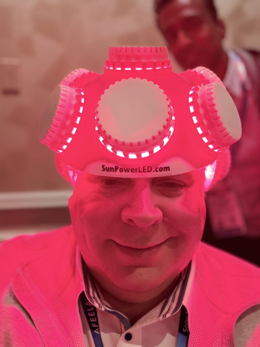 EvanKirstel's tweet photo. Clinical grade red light therapy feels amazing @realHayman! https://t.co/6DywgK9lzw #CES2026 @IrmaRaste https://t.co/Mj6R7RTIwo