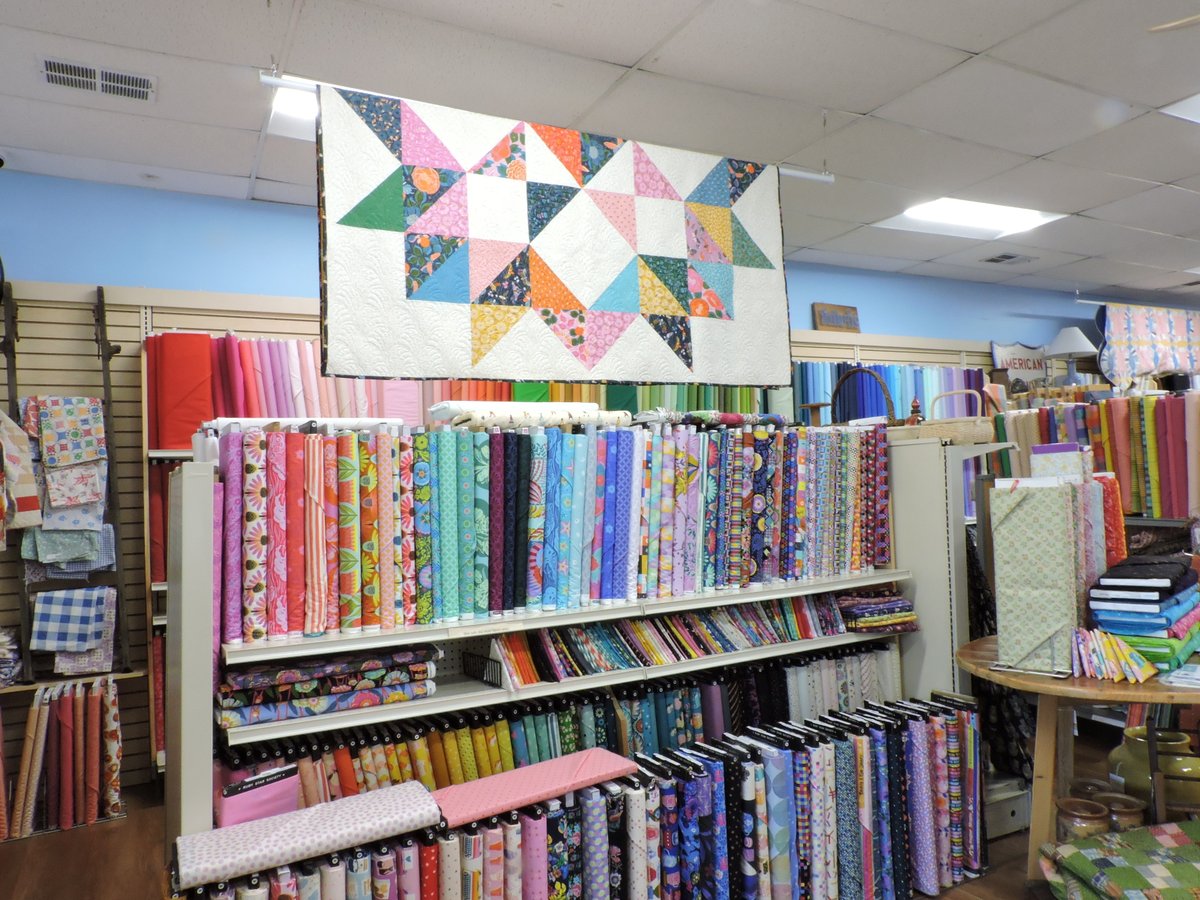 #quilters and #sewers will love #CottonWoodinthePark with its mix of antiques, quilts and vintage finds. Wonderful fabrics, yarns, threads and art supplies too.  Just over a year since opening, CottonWood in the Park has exploded in growth – sharonleestable.com