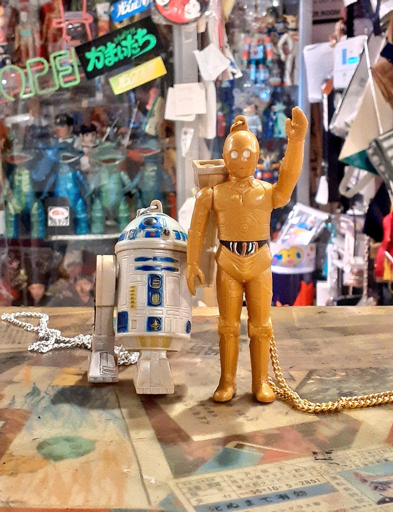 ★スターウォーズ1978年 ペンダントソフビ　C-3PO　 R2-D2　 当時物 おはようございます 当時物パトラ製 C-3POとR2-D2のペンダントソフビを