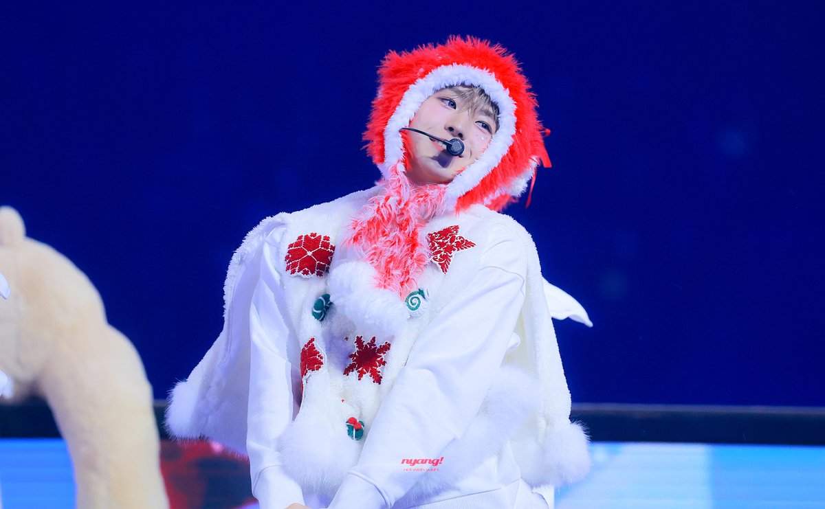 nyangnya405's tweet image. 251225 🍓🍓🍓
#YUSHI #유우시 #ユウシ #NCTWISH #엔시티위시