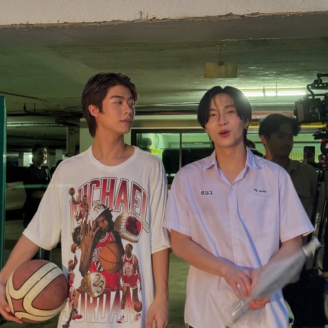 lillybaek's tweet image. โยฮันเป็นพระเอกแล้วพี่จะบอกว่าอีกคนเป็นนายเอกหรอคะ?! 😳