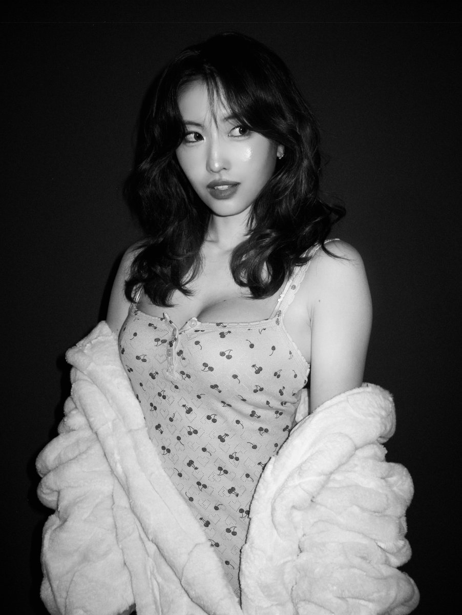 SubjectKpop's tweet image. Momo's Instagram update

#TWICE #트와이스 @JYPETWICE