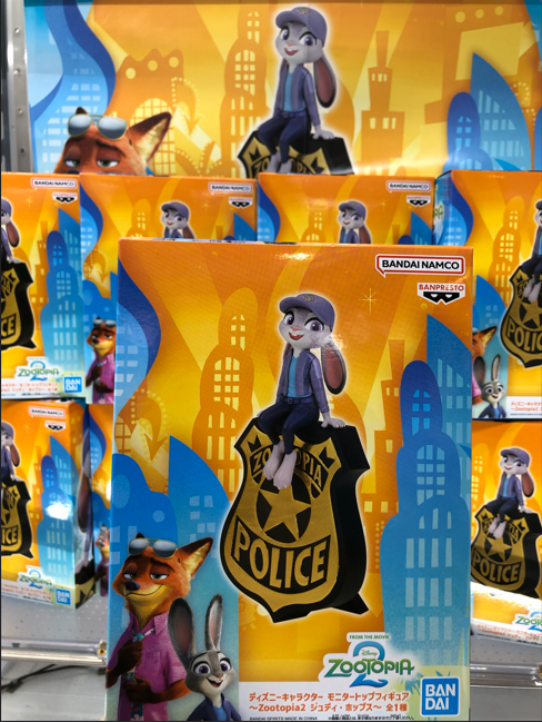 🦊景品情報🐰 【ディズニーキャラクター モニタートップフィギュア