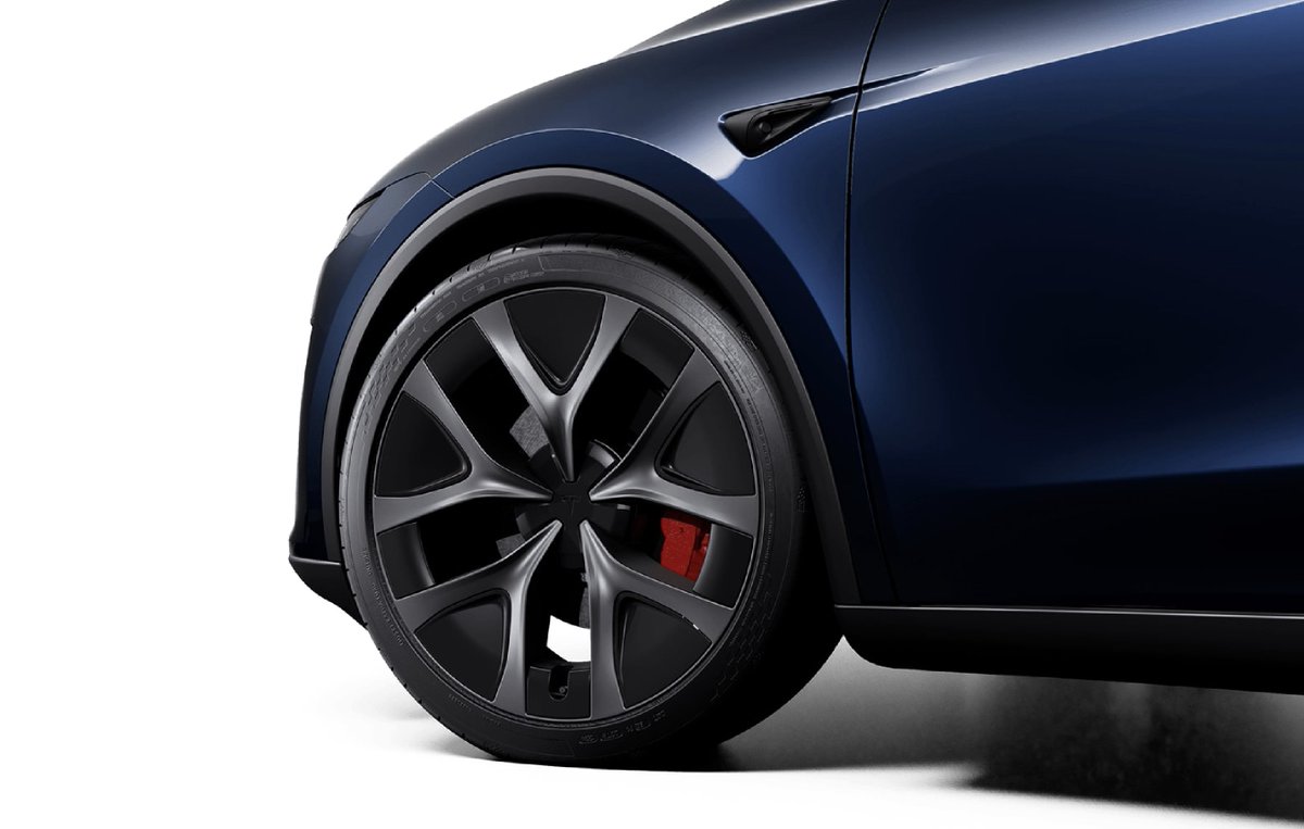 NEWS: The Model Y Standard is now available in Canada.

Tesla's new Marine Blue paint color is also now available in Canada on the Model Y Premium and Model Y Performance for $1,300 CAD.