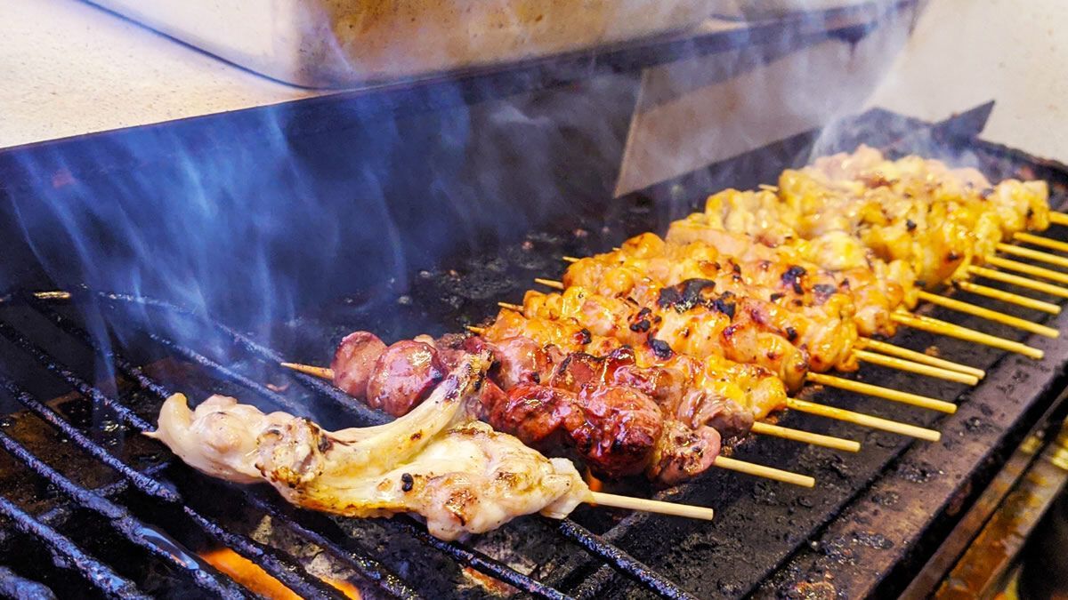 event_checker's tweet image. 2/6(金)-8(日) 東京・上野公園で「酒屋角打ちフェス」開催。個性豊かな酒屋さんが集結。お酒のプロが厳選した日本酒・焼酎・ワインなどを美味しいおつまみとともに立ち飲みスタイルで味わいます→event-checker.info/kakuuchi-fes/