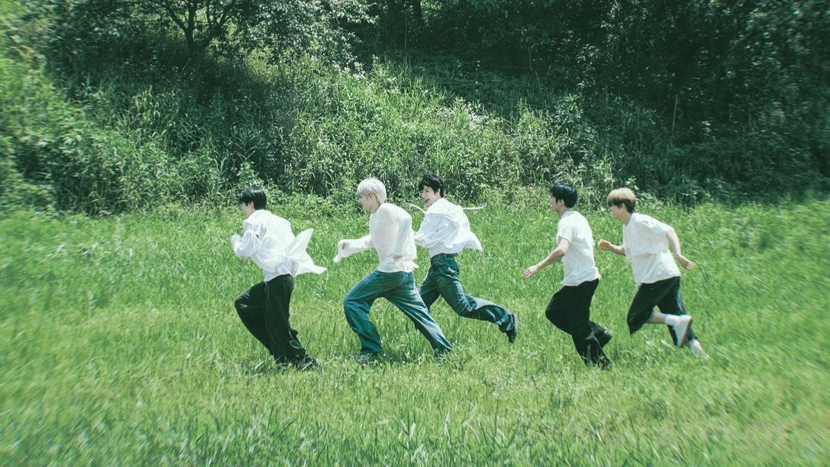 pagesoftxt's tweet image. wherever you’re going, i’m going there too