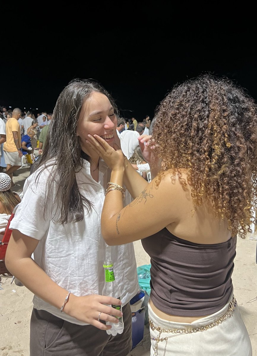 shwnoia's tweet image. 👉❤️👈