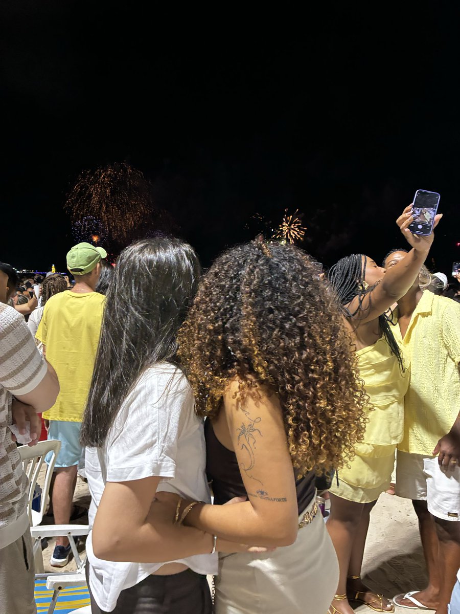 shwnoia's tweet image. 👉❤️👈