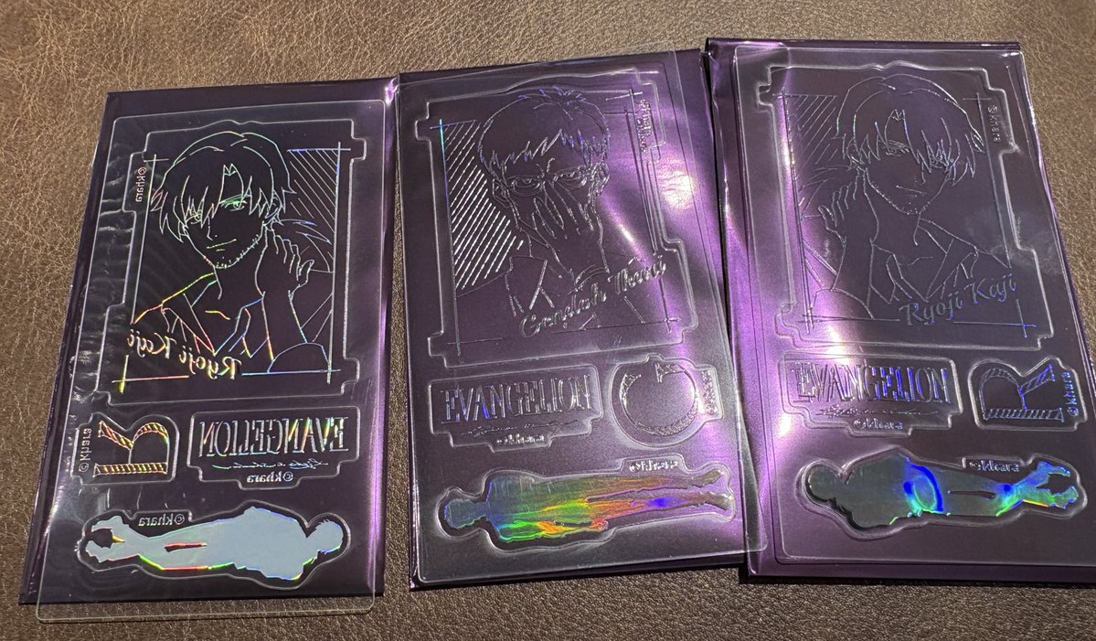 メンズ率w
誰か助けてくださいな
IDカードこそ忘れました😇
あとでちゃんと上げ直しますが
綾波、アスカに交換っこできませんかね🥹
ゆるぼ
#エヴァンゲリオン
#ニコアンド
#郵送交換