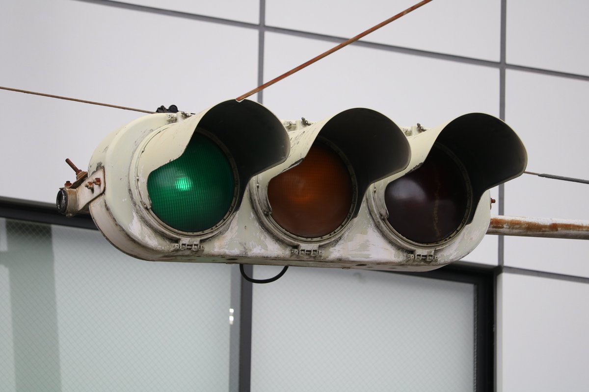 京都府京都市南区東九条東山王町11−3 京都最古の信号機だった松下旧蓋