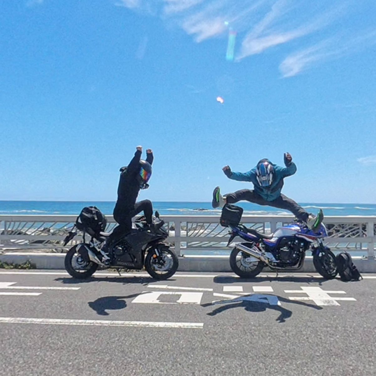 バイクは黙って真横で勝負