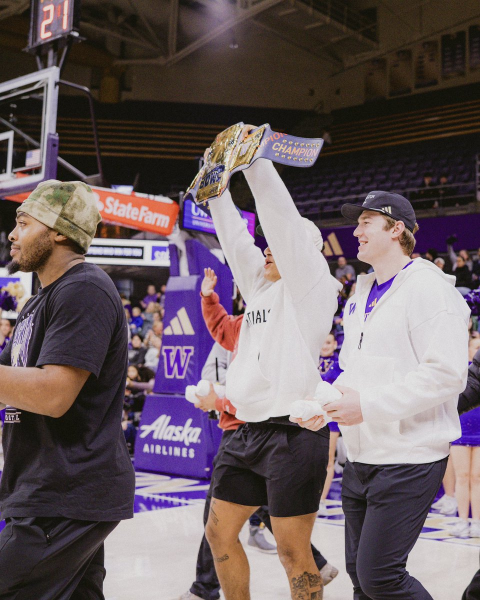Washington Women’s Basketball tweet media