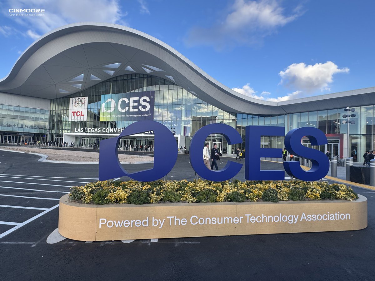 CinmooreAI's tweet photo. CES Day 3 | See Smart Security in Action

Day 3 at CES, and CINMOORE is drawing strong attention from global partners.
From wire-free installation to smart AI detection, our solutions are built for real-world security needs.

📍 Booth 51564
📍 Venetian Expo, Halls A–D https://t.co/RxOwydWwa3