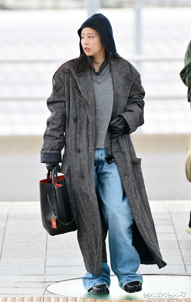 260109 | #JENNIE at ICN airport #JENNIE #제니 @oddatelier