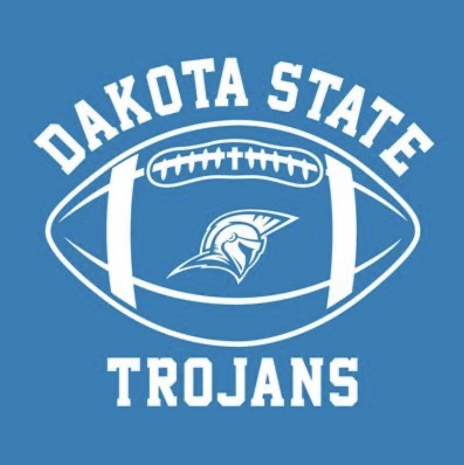 Jr8Lindsey's tweet image. #AGTG blessed to receive my 6th offer from Dakota State University🔵⚪️ @DakSt8Football @Livewith123 @lolar70 @thelimboparks @CoachV_Moon @MozeeJ43 @LSWTitanFB @CoachBress_CSC @CoachGuptel @_CoachDbZo @Coach_Boes @_CoachSantana_  @coachWillieHorn