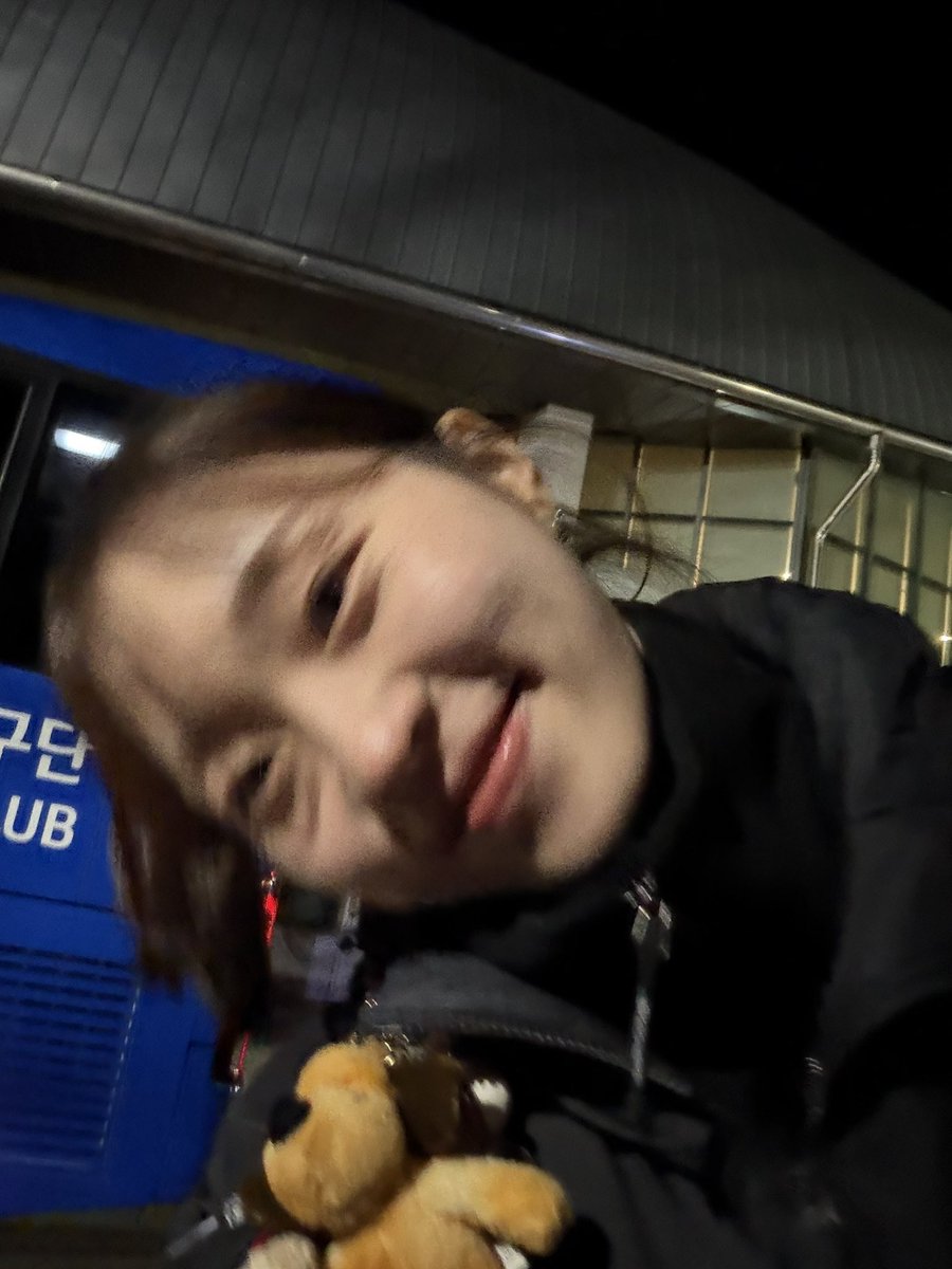 선물 주는 트칭구들 체고 🤍🎁