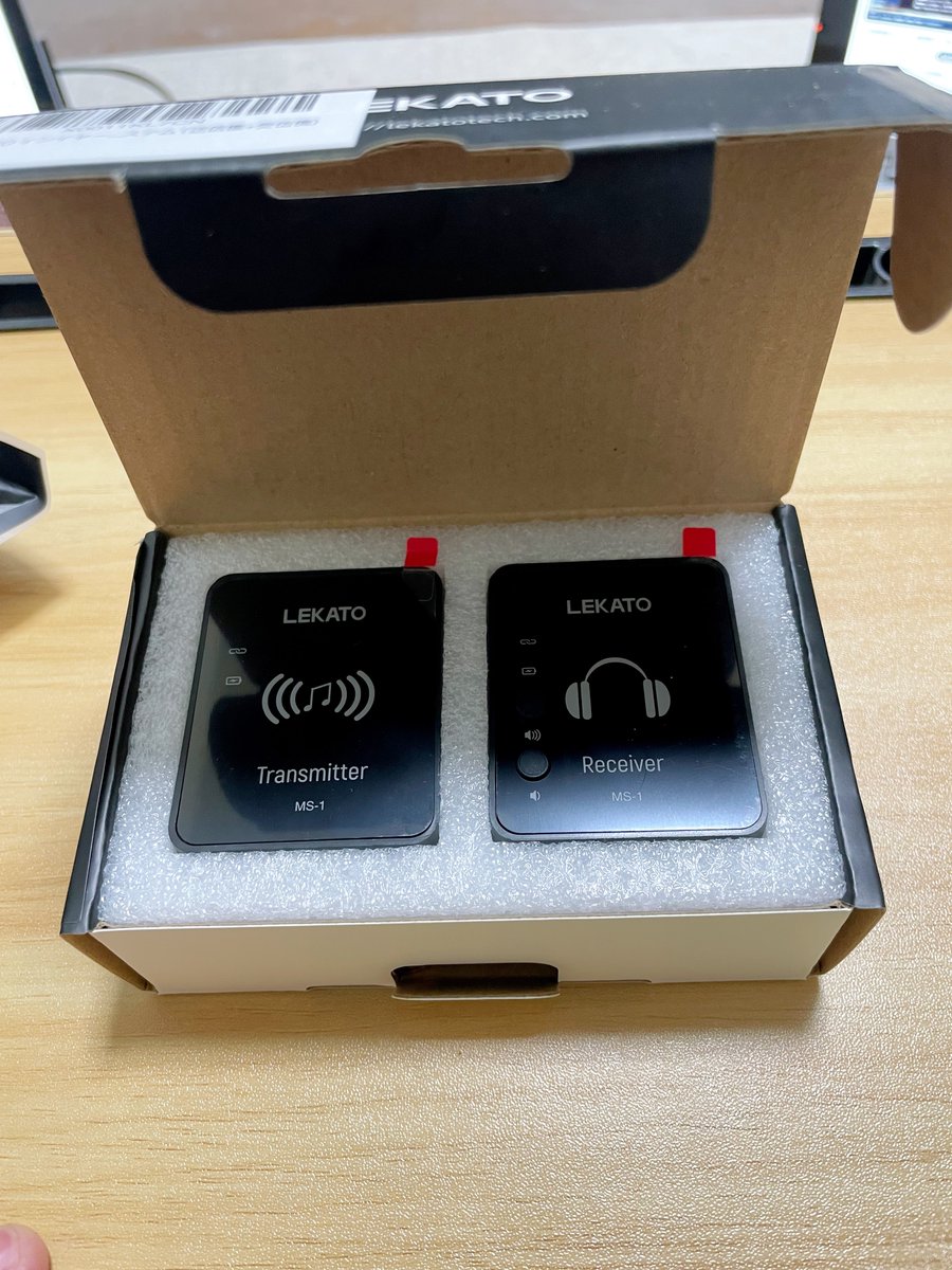 IDBone's tweet photo. My New Gear！

昨日イヤモニシステム届きました〜😎

ペアリングは凄く簡単で、さっき試しにモニタースピーカーと同時に鳴らしてみたら遅延なくて普通に音良くて良き👍

今夜の演奏配信で早速使おうと思うので皆さん是非よろしくお願い致します🙇‍♂️

演奏配信枠
https://t.co/Uxw8BvGrbS https://t.co/97qhZ0D5hY