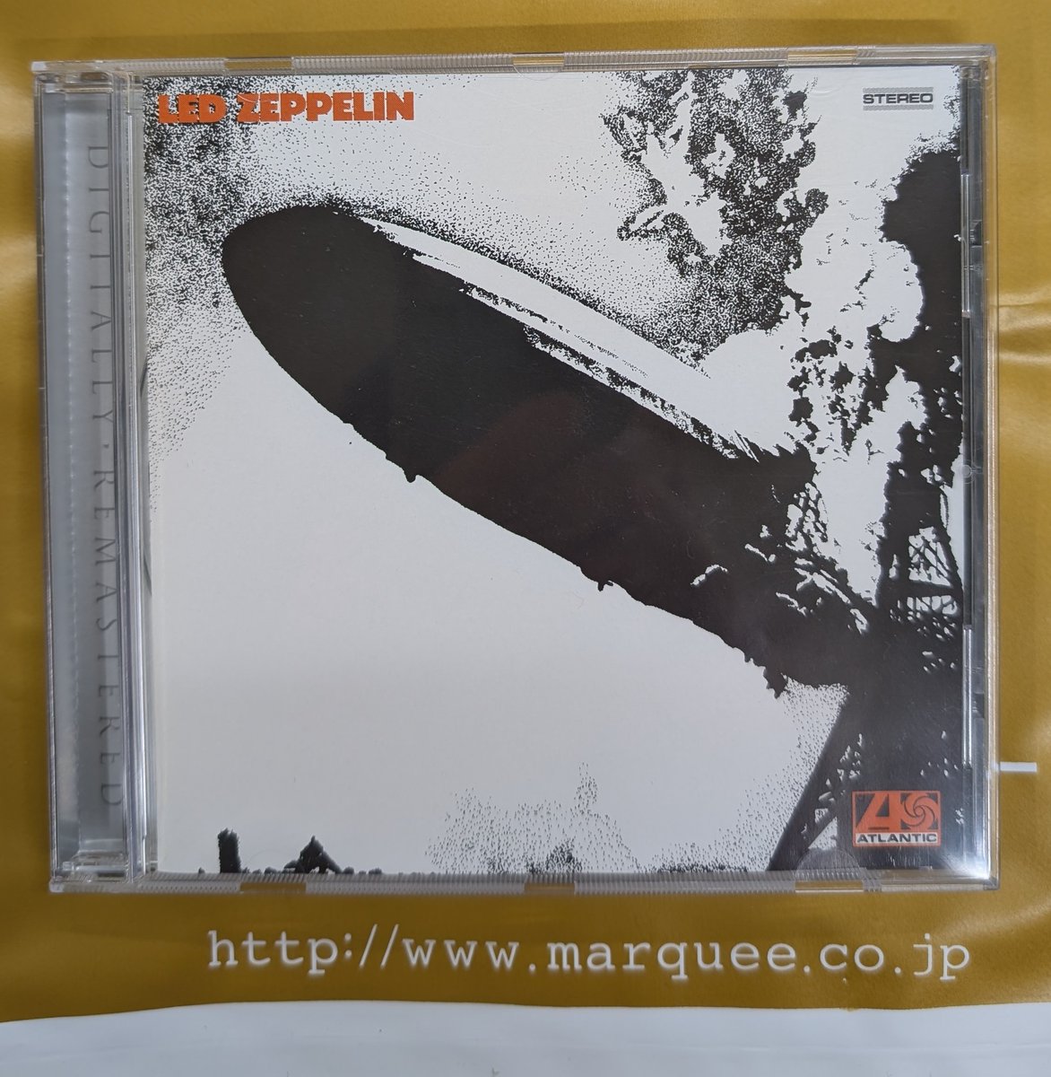 ターンジュ✨ページ Happy Birthday、Jimmy Page ! 本日1月9日は、偉大なるレッド