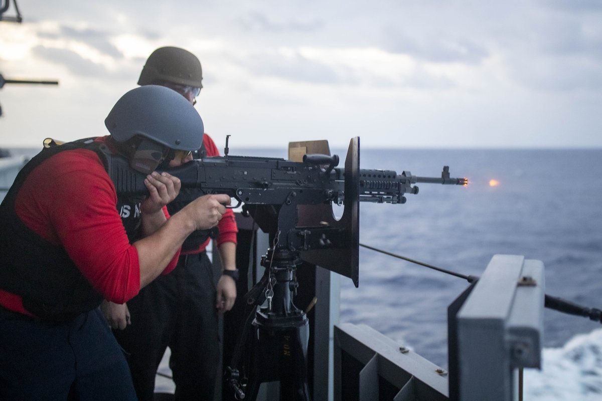 Maintaining warfighting proficiencies!  

#FlashbackFriday to the crew of the USS Tripoli (LHA 7) maintaining their readiness with M240B live-fire exercises while underway Oct. 27, 2025. 

 #US7thFleet | #PeaceThroughStrength https://t.co/qTg2yDY5x0